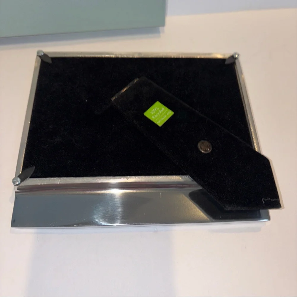 NIB Mariposa LOVED. Signature 4x6 Frame Baby - Picture 5 of 6